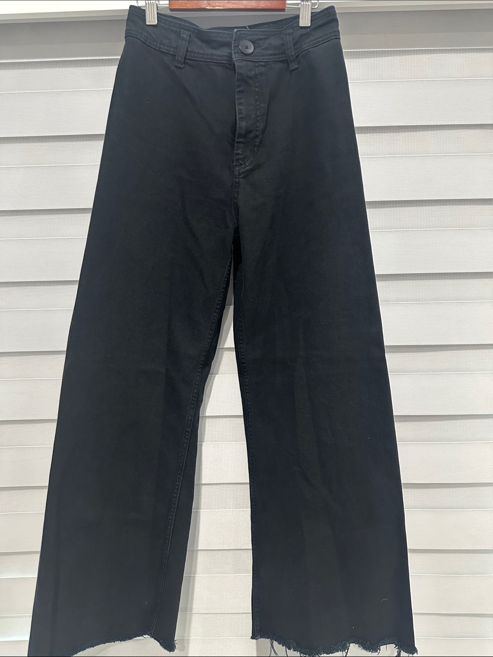 Zara Black Wide-Leg Women's Pants